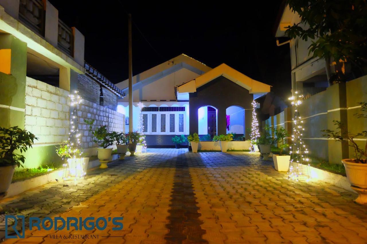 Rodrigo'S Villa & Restaurant Негомбо Екстер'єр фото